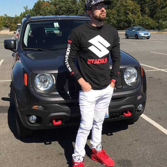 Meet your Posher, David - Picture 1 of 1